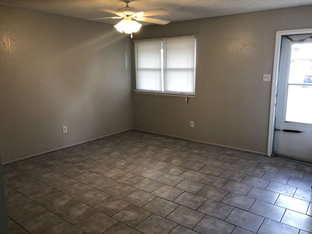 Mesquite Village Apartments: 509 N Avenue S, Post, TX 79356